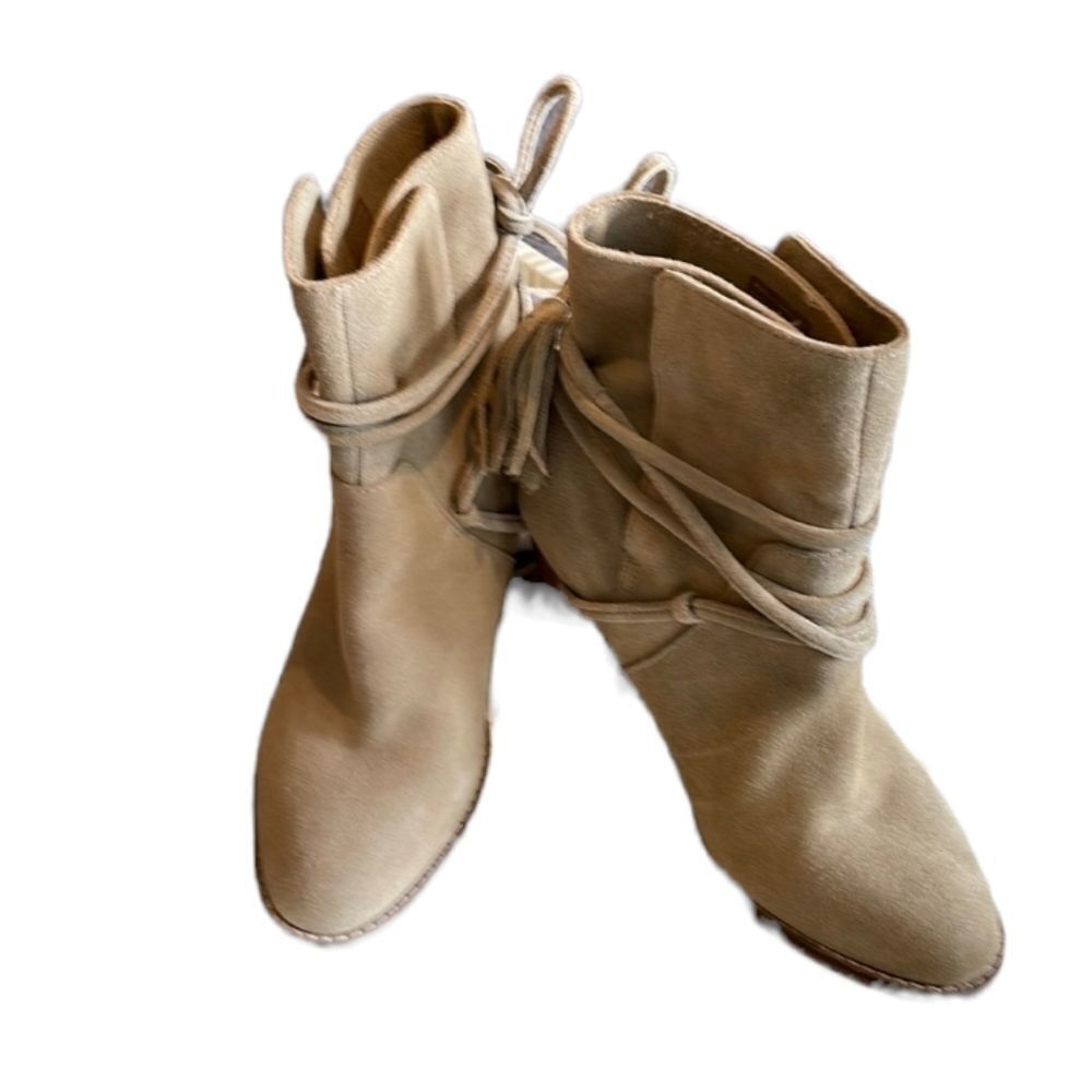 ALDO suede booties 9